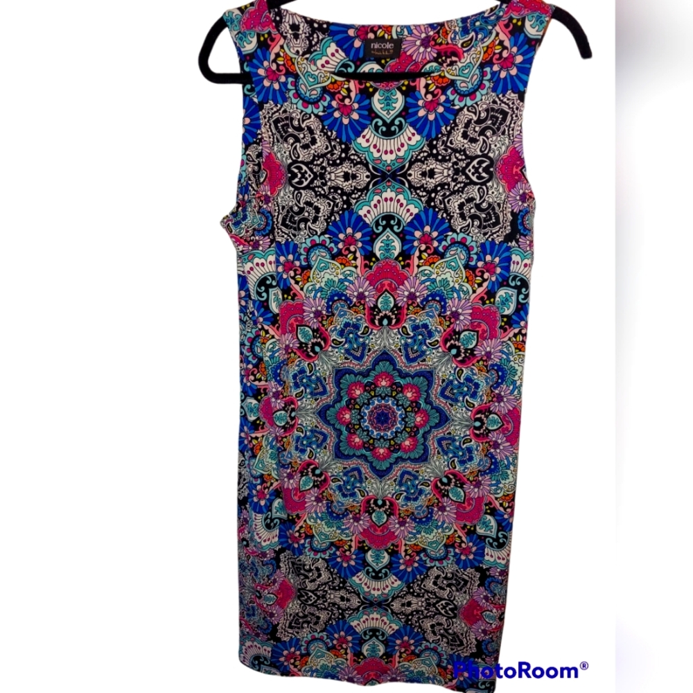 Summer Midi Dress - Picture 2 of 5